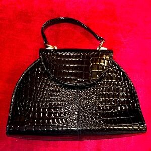 Vintage faux crocodile patent leather evening bag OS w/gold color hardware